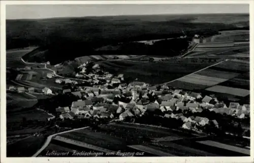 Ak Riedöschingen Blumberg am Schwarzwald, Fliegeraufnahme