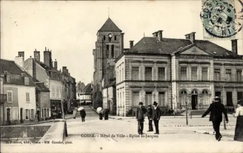 CPA Cosne-Nièvre, Hotel de Ville, Église St Jacques