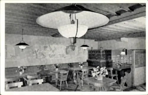 Ak Liestal Kanton Basel Land Schweiz, Innenansicht eines Gastraums, Tische, Stühle, Blumenvasen, 