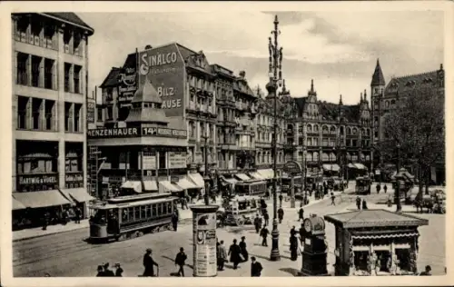 Ak Berlin Mitte, Spittelmarkt, Straßenbahn, Geschäftshäuser, Litfaßsäule, Reklame Sinalco