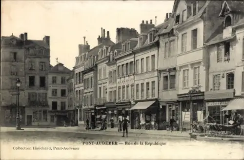 CPA Pont Audemer Eure, Rue de la République