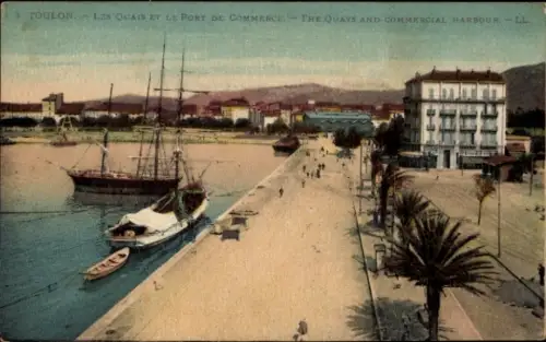 Ak Toulon Var, Hafenansicht, Segelboote, palmenbestandene Promenade, Gebäude