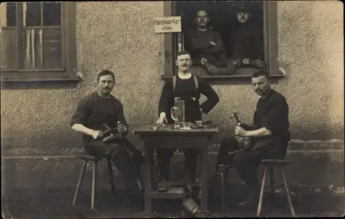 Foto Ak Gotha in Thüringen, Handwerkerstube, Schuhmacher