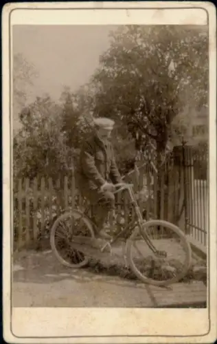 CdV Mann mit Fahrrad, Günthers Vater, Pfingsten 1902