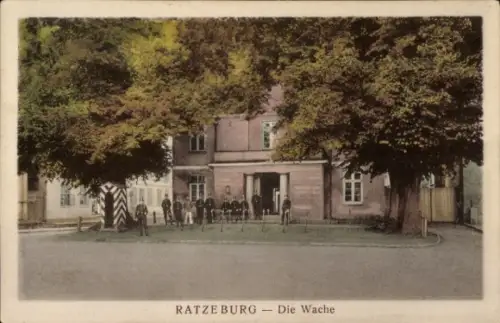 Ak Ratzeburg im Herzogtum Lauenburg, Wache