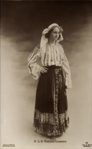 Ak Prinzessin Elisaveta, Elisabeth von Rumänien, Portrait in Tracht