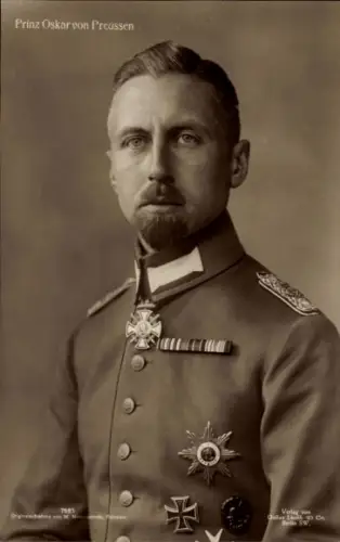 Ak Oskar Prinz von Preußen, Portrait in Uniform, Orden, Liersch 7981