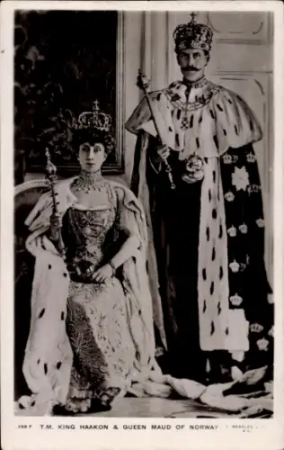 Ak König Haakon VII von Norwegen, Königin Maud, Portrait