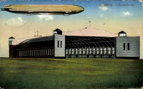 Ak Leipzig in Sachsen, Zeppelin Sachsen über der Luftschiffhalle