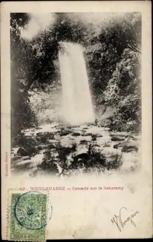 Ak Diego Suarez Antsiranana Madagaskar, Wasserfall, Felsen, Pflanzen, Schwarz-Weiß-Foto, Diego Su