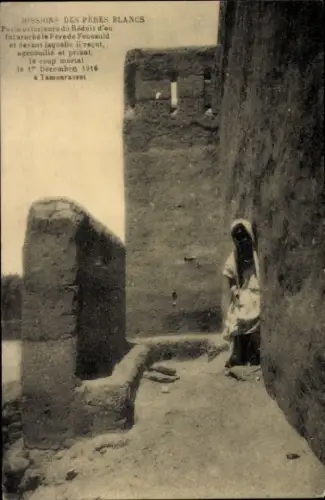 Ak Tamanrasset Algerien, Missions des Pères Blancs,  Frau in traditioneller Kleidung,  Stätte