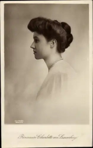 Ak Prinzessin Charlotte von Luxemburg, Portrait