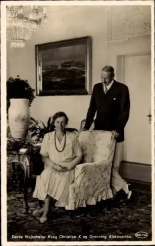 Ak Alexandrine zu Mecklenburg, König Christian X von Dänemark, Portrait