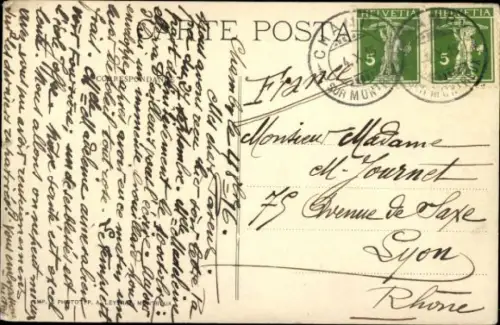 Ak Schweiz, Schweizer Senner trägt Käselaib