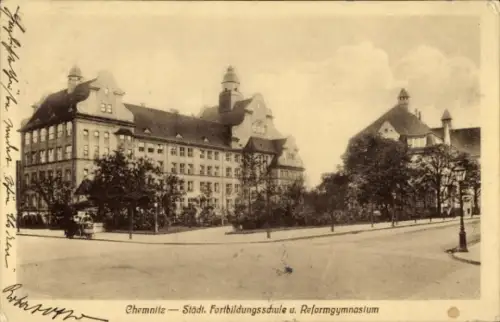 Ak Chemnitz in Sachsen,  Fortbildungsschule und Reformgymnasium, alte Architektur