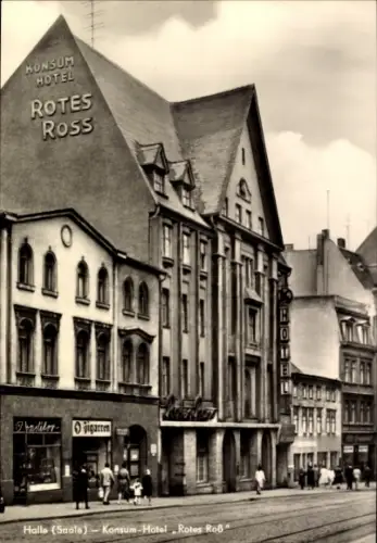 Ak Halle an der Saale, Konsum Hotel Rotes Ross,  Architektur, Schwarz-Weiß-Foto