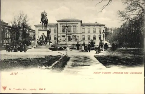 Ak Kiel, Kaiser Wilhelm-Denkmal, Universität, Reiterstatue, Park, Menschen