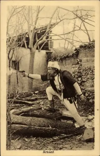 Ak Arnaut, Albanischer Soldat in Trachtenuniform, Pistole, 1. WK