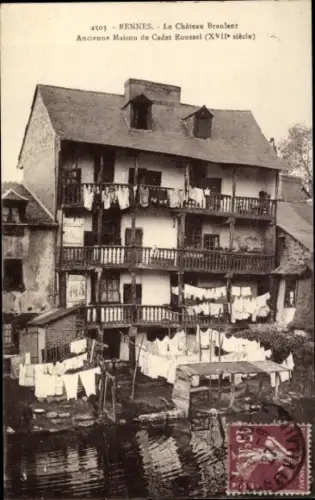 Ak Rennes Ille et Vilaine, Le Château Branlant, Ancienne Maison de Cadet Roussel, Wäsche auf der 