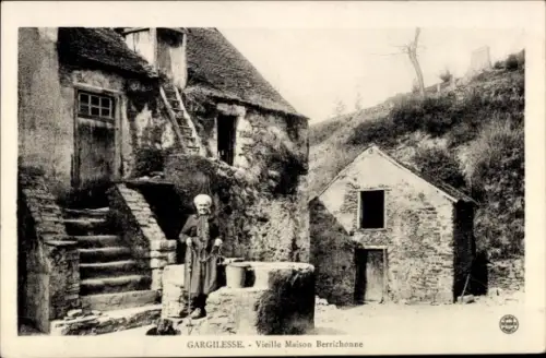 Ak Gargilesse Indre, Älteres Haus, Stufen, Mann mit Hut, ländliche Umgebung