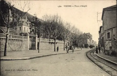 Ak Vienne Isère, Place d'Arpot