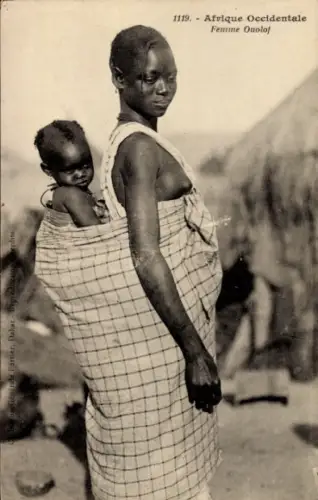 Ak Senegal, Afrique occidentale, Femme Ouolof, Mutter mit Säugling