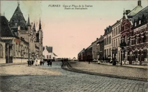 Ak Furnes Veurne Westflandern,  Bahnhof, Platz, Straßenansicht,  