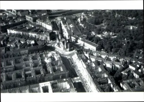 Foto Berlin Charlottenburg, Kaiser-Wilhelm-Gedächtniskirche, Fliegeraufnahme