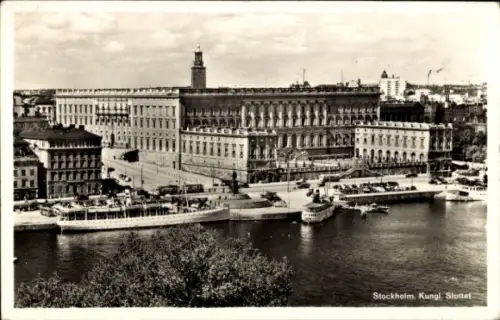 Ak Stockholm Schweden,  Kungl. Slottet, Hafen, Schiffe