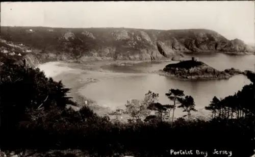 Ak Bouley Bay Kanalinsel Jersey, Portelet Bay  Küstenlandschaft, Wasser, Bäume, 