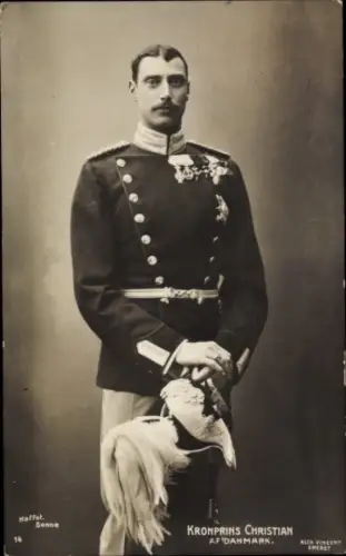 Ak Kronprinz Christian von Dänemark, Portrait