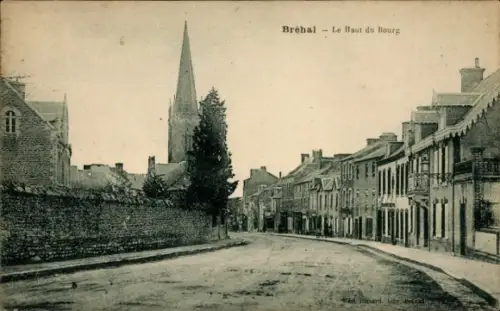 CPA Bréhal Manche, Le Haut du Bourg