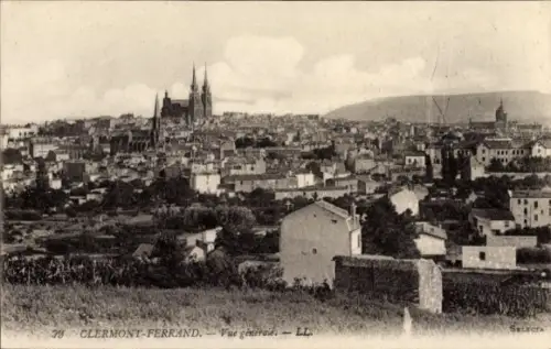 CPA Clermont Ferrand Puy de Dôme, vue générale