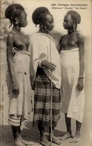 CPA Afrique Occidentale, Femmes Foulbé du Gondo