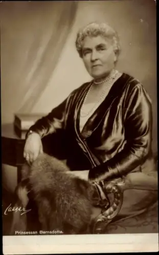 Ak Prinsessan Bernadotte, Portrait