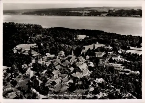 Ak Feldafing am Starnberger See Oberbayern, Luftaufnahme von Feldafing am Starnberger See, viele 