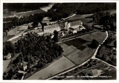 Ak Neumarkt in der Oberpfalz, Fliegeraufnahme, Kloster St. Jospeh