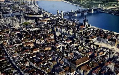 Ak Köln am Rhein, Luftaufnahme der Stadt aus einem Zeppelin