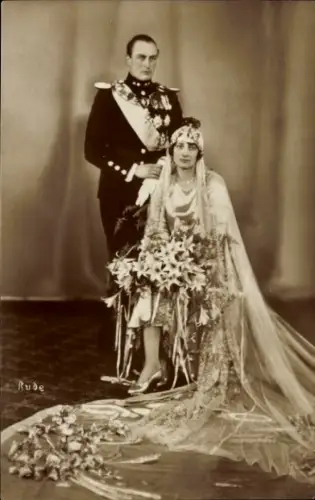 Ak Hochzeit von König Olav V von Norwegen mit Märtha von Schweden, Portrait