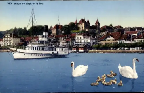 Ak Nyon Kanton Waadt, Schiff auf dem Wasser, Schwäne, Stadtansicht,  See