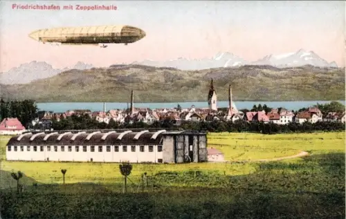 Ak Friedrichshafen am Bodensee, Zeppelin über Stadt, Zeppelinhalle