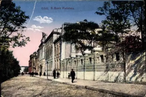 Ak Lodz Polen, B. Bank Panstwa, Straßenpartie mit Passanten