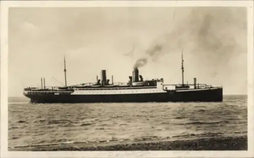 Ak Dampfschiff Stuttgart, Ansicht Steuerbord, Norddeutscher Lloyd Bremen