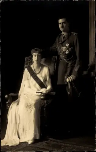 Foto Ak Großherzogin Charlotte von Luxemburg, Felix von Bourbon-Parma