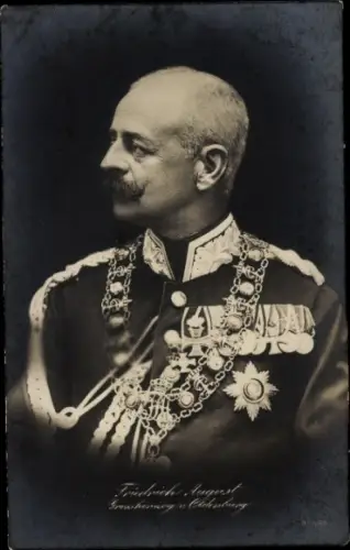 Ak Friedrich August, Großherzog von Oldenburg, Portrait in Uniform, Orden