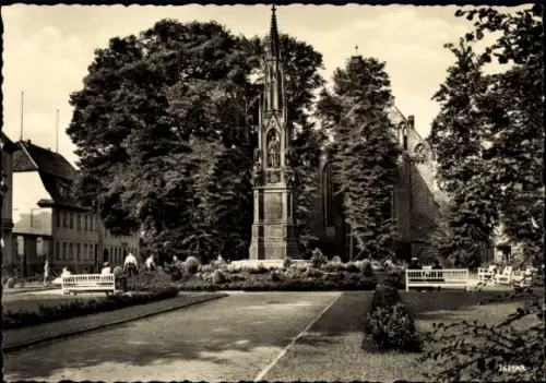Foto Ak Hansestadt Greifswald, Rubenow-Platz