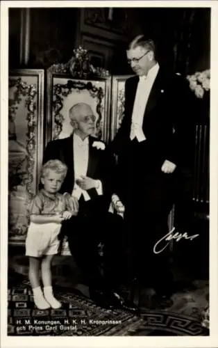 Ak Gustav VI. Adolf, Gustav Adolf Erbprinz von Schweden, Prinz Carl Gustaf