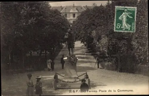 Ak Ferney Voltaire Ain, Statue, Park, Menschen, Bäume, Poststempel, französische Briefmarke