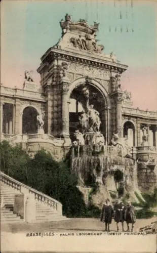 Ak Marseille Bouches du Rhône, Palais Longchamp, Wasserfall, Skulpturen, Menschen, Marseille