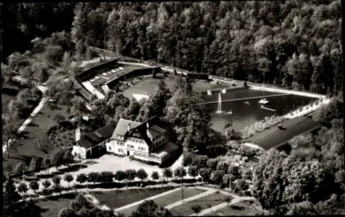 Ak Baienfurt in Oberschwaben Württemberg, Kurhaus Waldbad, Fliegeraufnahme